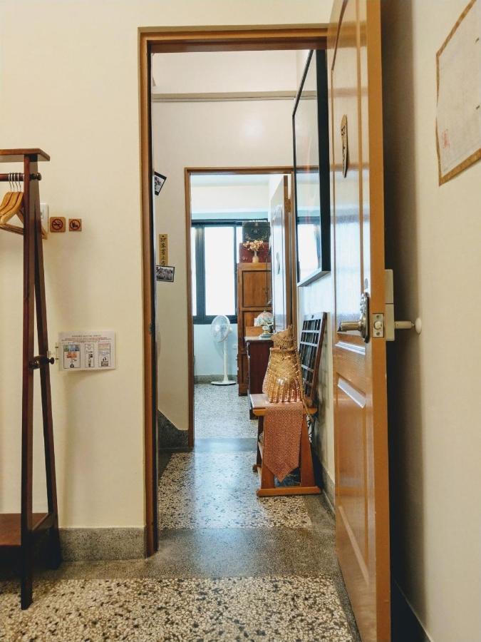 赤嵌厝child Come Home-依人數床位數計價開放房型 Tainan Bagian luar foto